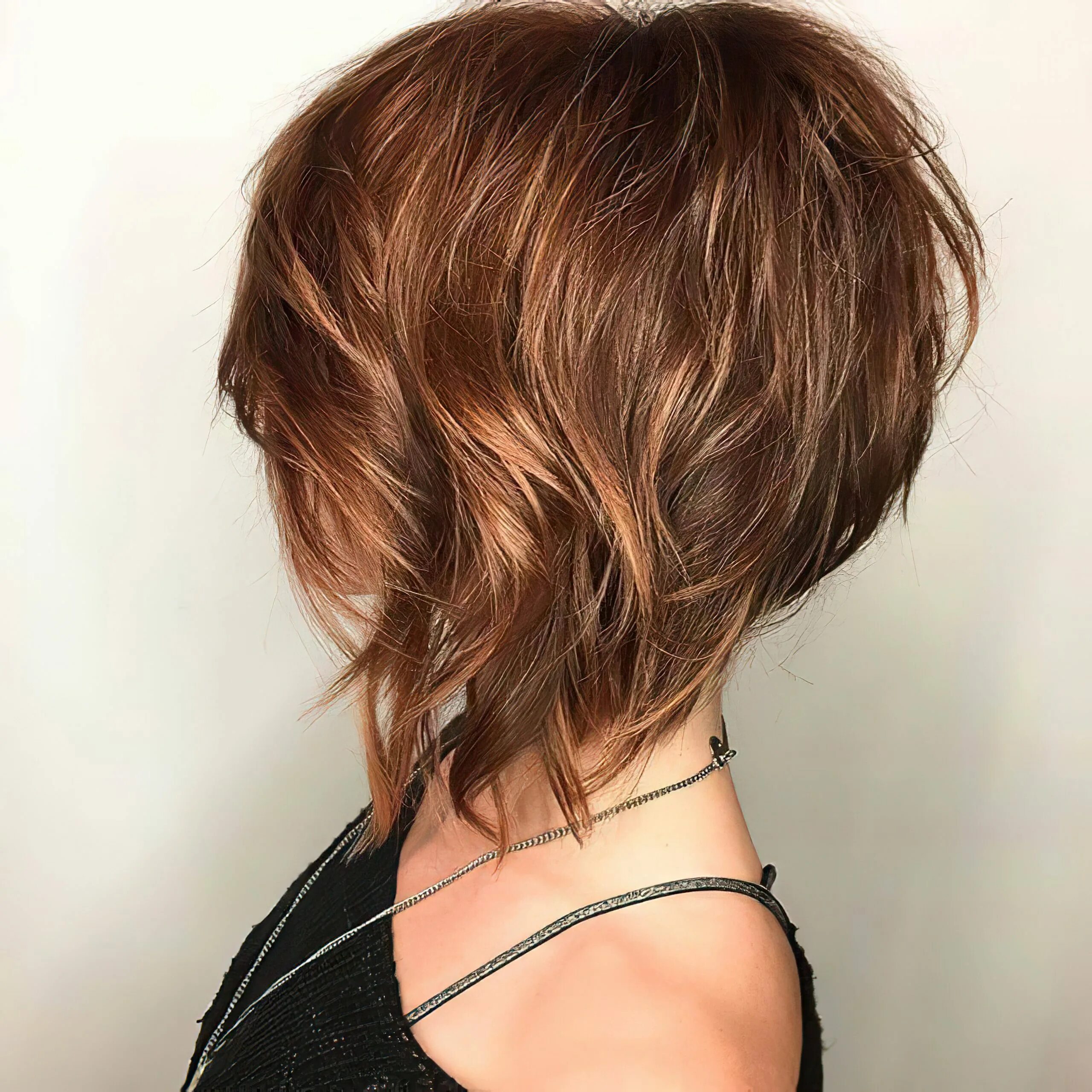 стрижка боб объем