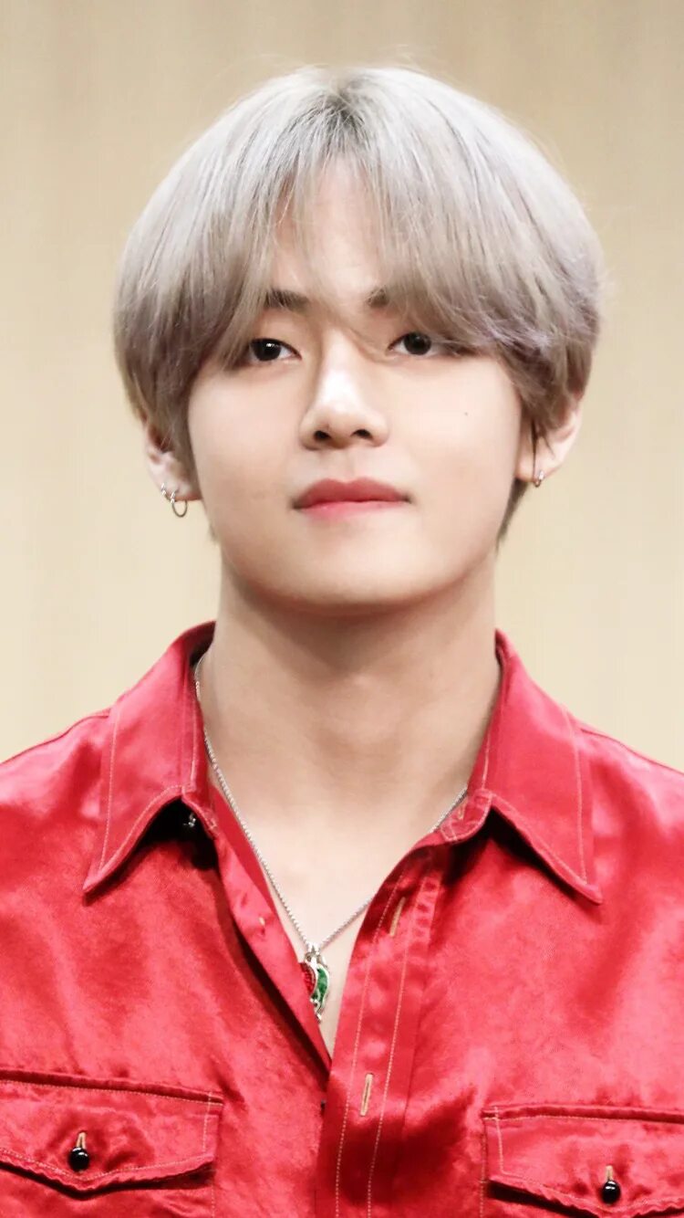 человек кивает головой. жест кивок. человек кивает головой. андертейл король азгор. He nodded.