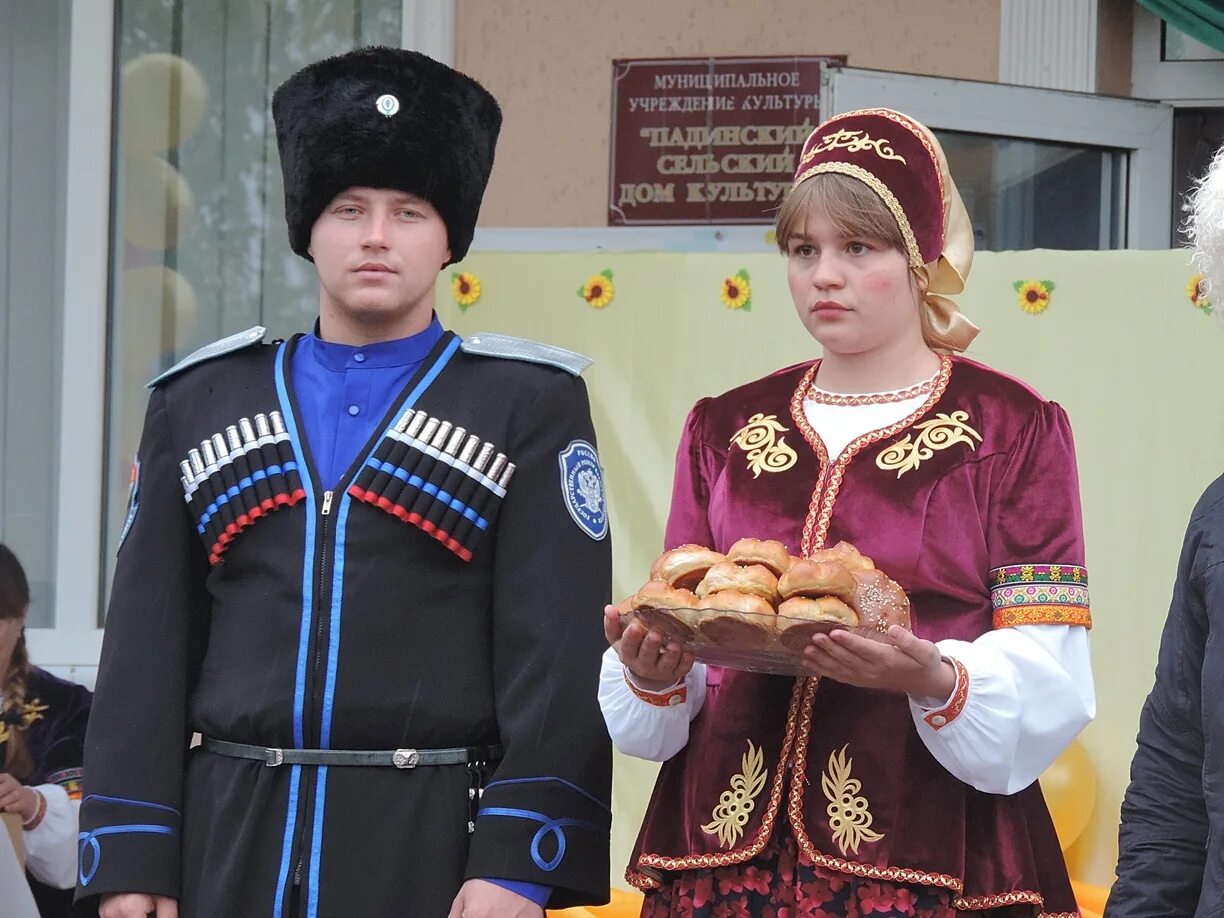 Село Падинское Новоселицкий район. Село Падинское Ставропольский край. Падинское Новоселицкий район Ставропольский. Село Падинское Новоселицкий район Ставропольский край.