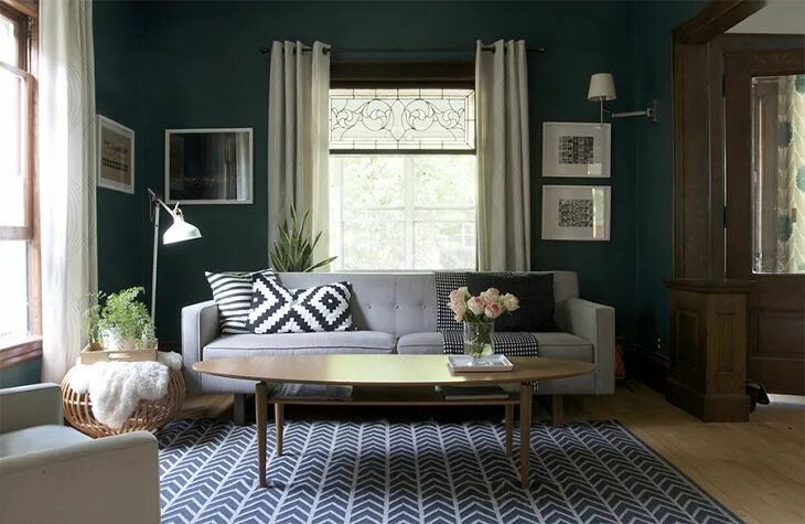Интерьер серые стены зеленый диван Beckham L-Shaped Sectional Living room colors, Living room green, Living room co