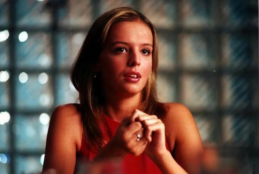 Шоу 2003 года. Тотальный шоу наив. Тотальное шоу на мтв 2004. U бомба года 2003. Шоу 2003 года.