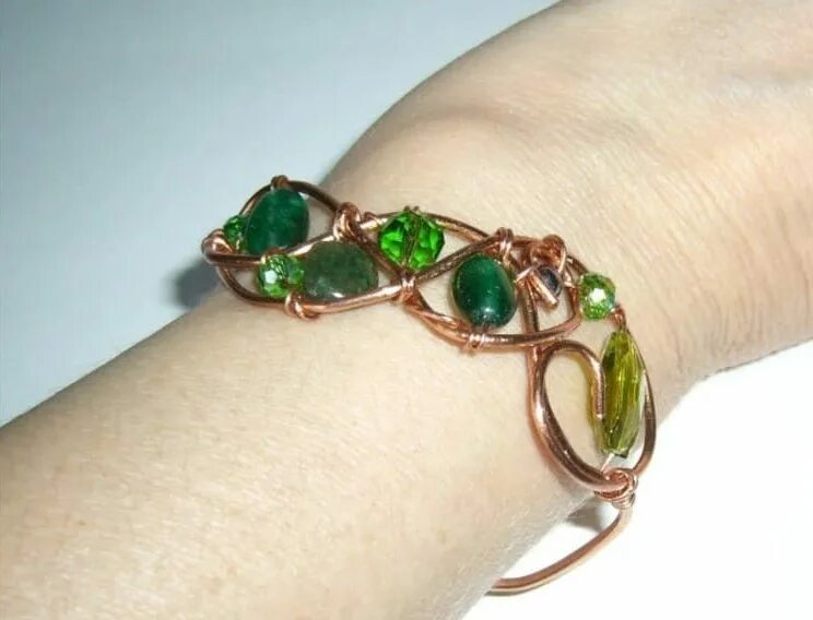 Изумрудные музеи. Месторождение изумрудов на урале. Самый большой изумруд на урале. Бусины из изумруда рондель. Поздравляю с изумрудной свадьбой.