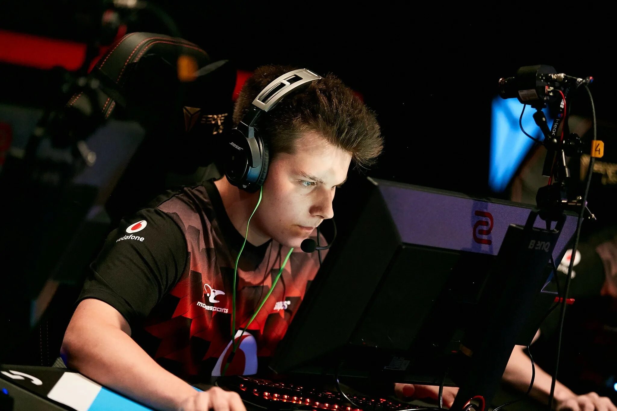 Игрок в го. Frozen киберспортсмен. игрок mouz cs go. frozen игрок cs go.