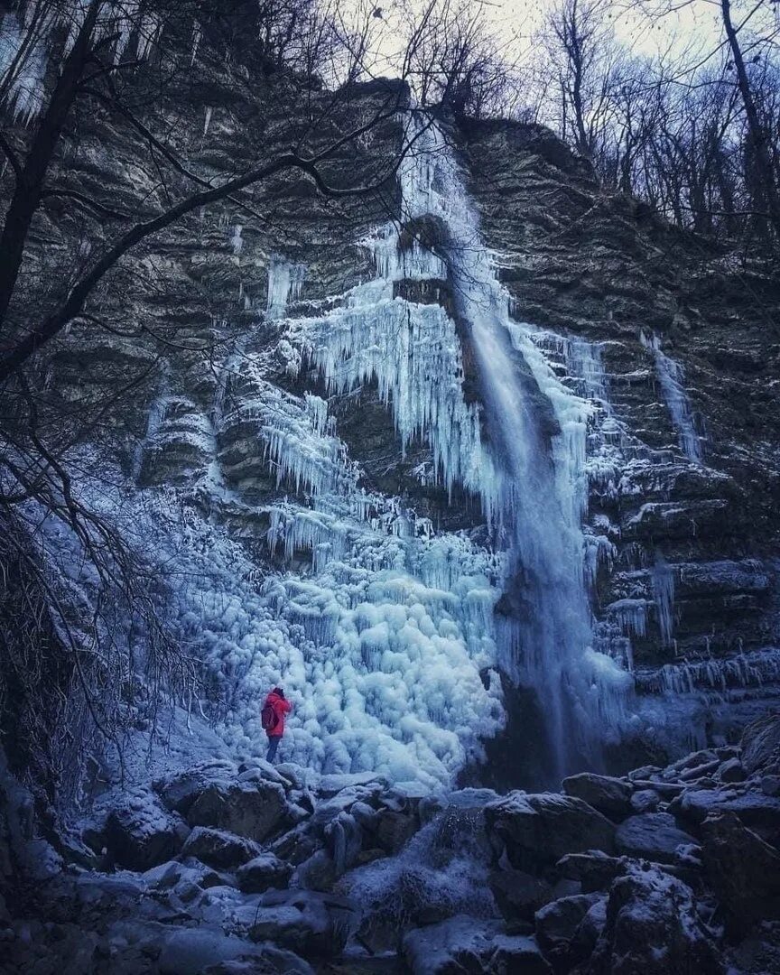 33 метровый водопад туапсе. Перун туапсе. Гунайский водопад туапсинский. Перун туапсе. Водопад перун туапсе фото.