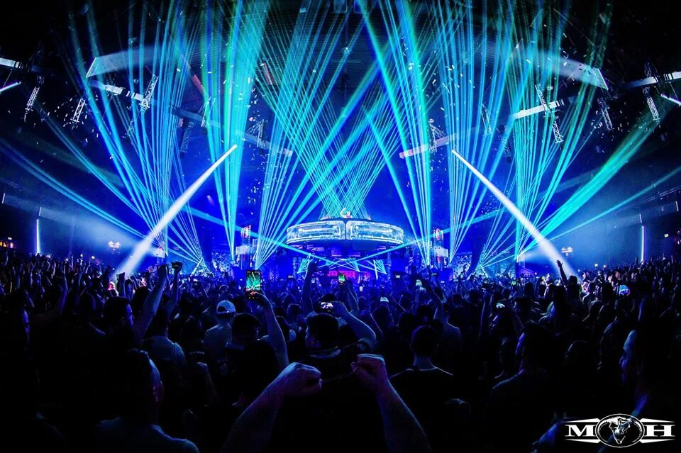 Master fighter. Игра кунг фу мастер. Диджитал хардкор в россии. Master бой игра. Kung fu master игра.