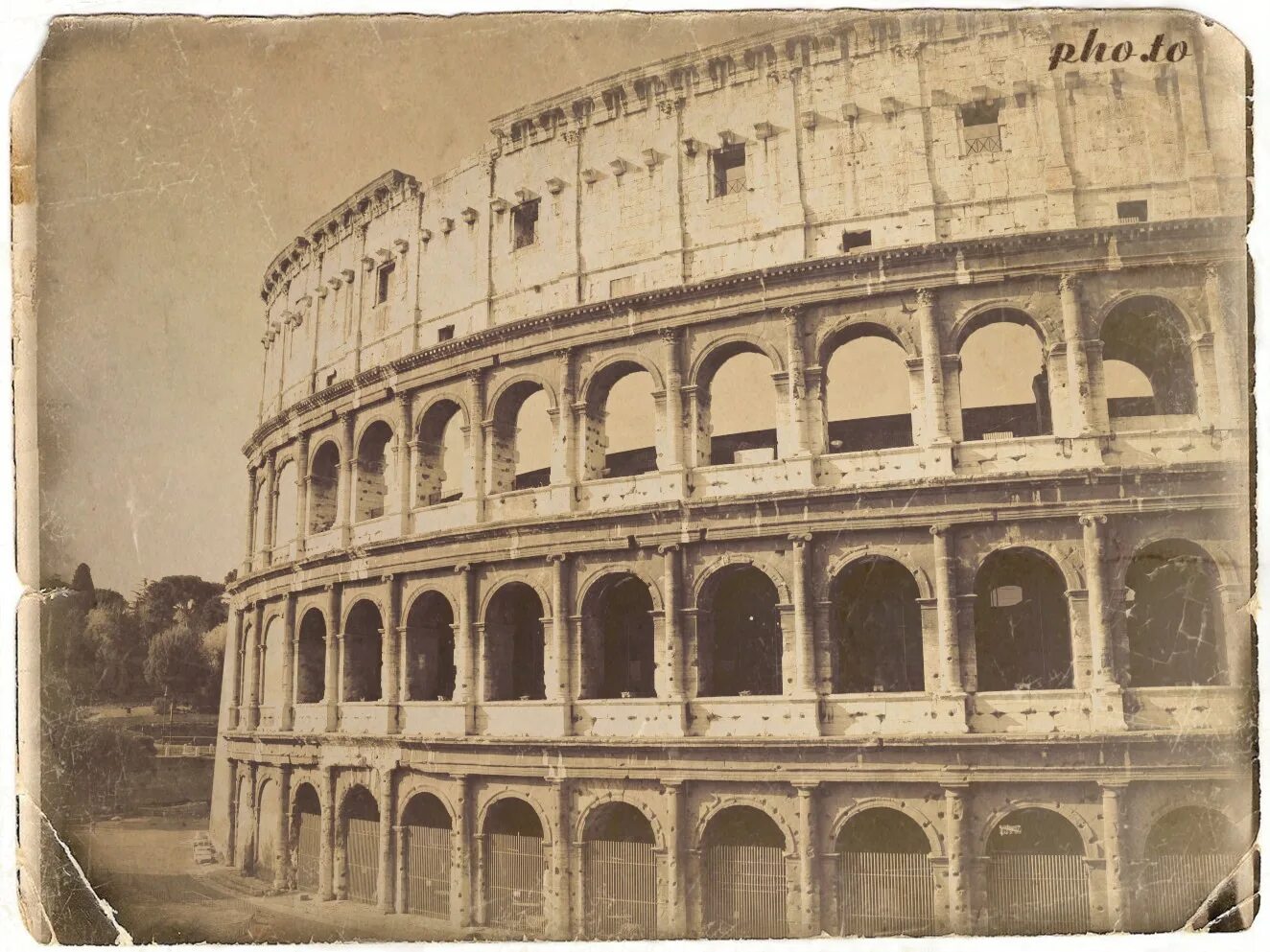 Old feed. Old photo. old italianornament. prihlop old. modern and old picture.