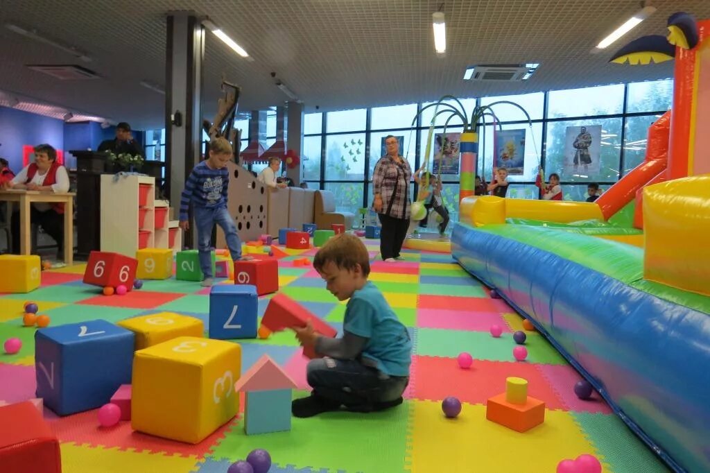 детские центры юрга. детская клиника до 16 в омске. детские центры юрга. детский интеллектуальный клуб. детская игровая комната.