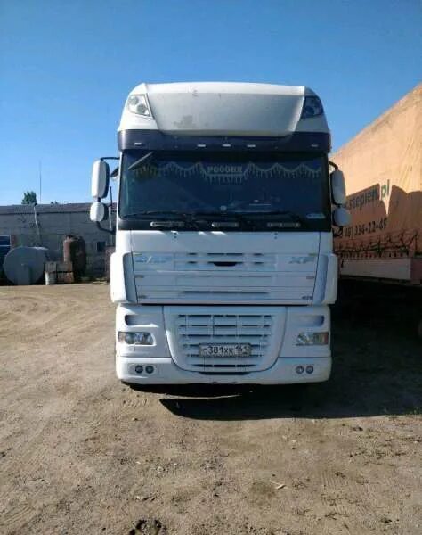 Daf авито. Даф 105 битумовоз. высота даф 105 со спойлером. даф 105 на авито. даф 105 белый с красными наклейками.