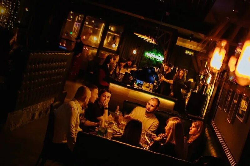 Честный рестобар доваторцев. Доваторцев 35б ставрополь. Честный рестобар ставрополь доваторцев. Ресторан бар честный ставрополь доваторцев. Честный бар ставрополь доваторцев.