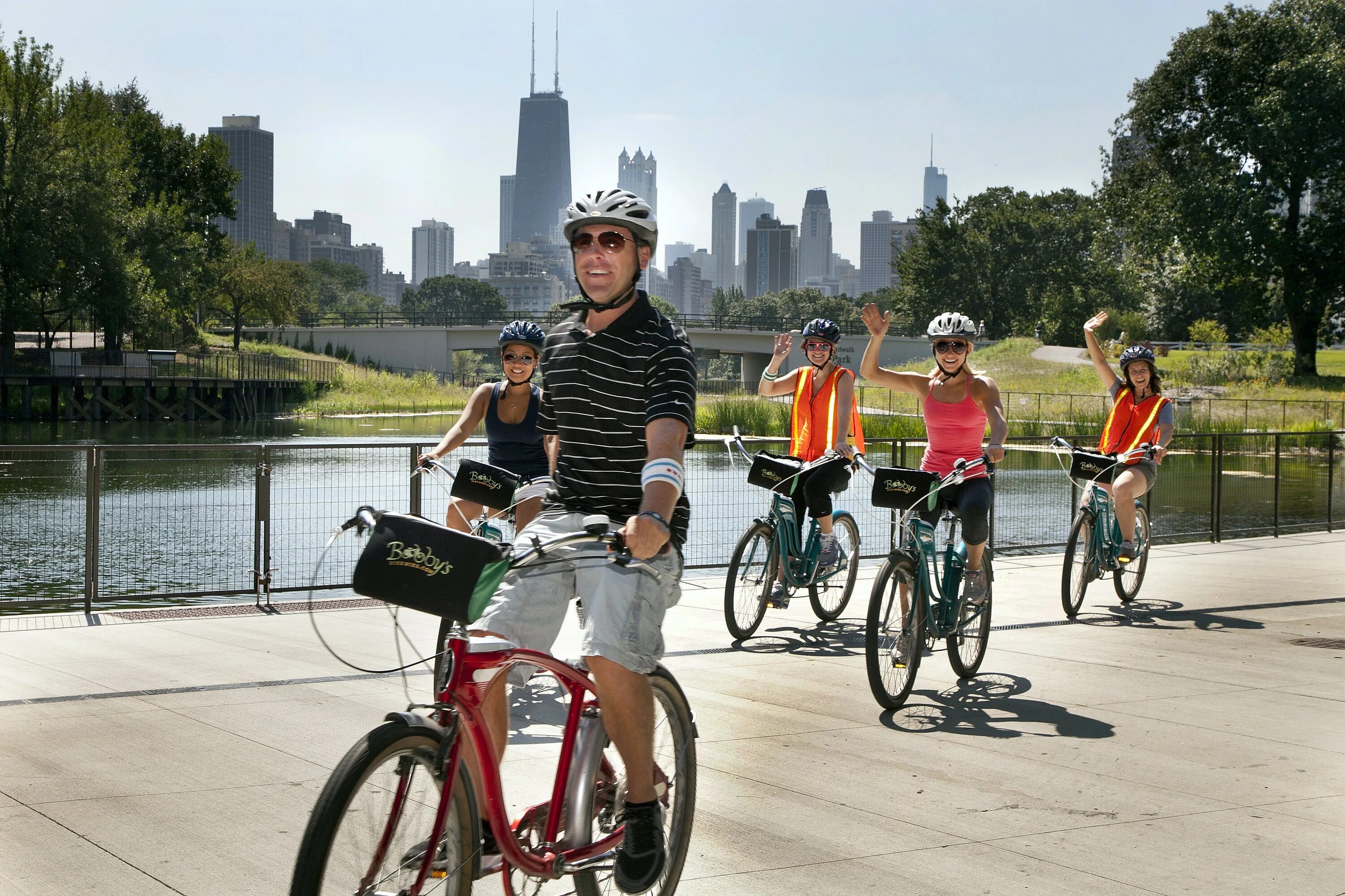 Bike tour. Велосипедные прогулки в Дании. Прогулка на велосипеде VR. Бобби на велосипеде. Fahrradtour.