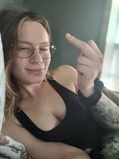 Good morning to everyone that has my tweet notifications on 
