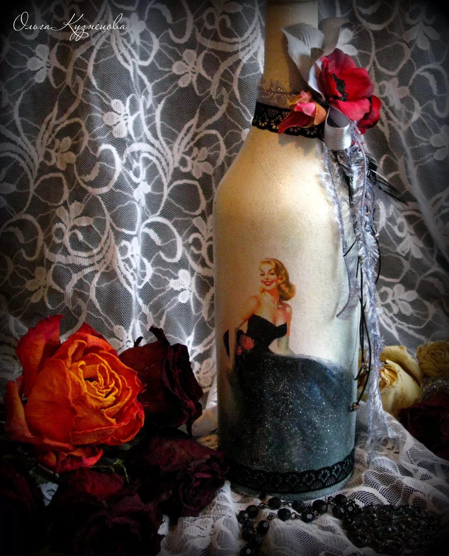Декорирование декупаж. Декупаж бутылок. декупаж бутылок для женщин. декор бутылок декупаж. декор бутылки для женщины.