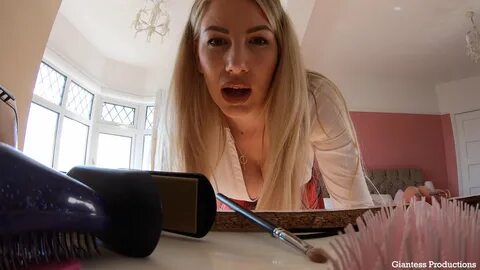 GiantessProductions Twitterissä: "Just finished editing 35 m. Giantess...
