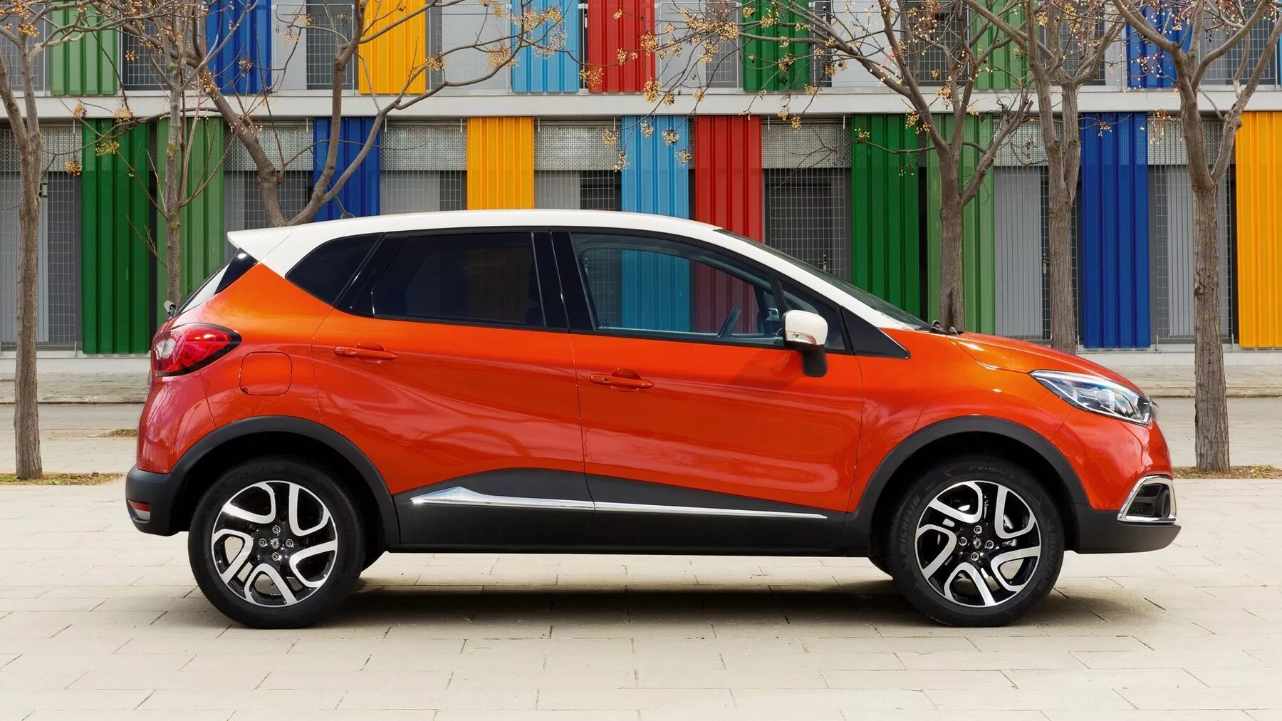 Рено каптур европейский. Рено каптур 2014. Renault captur 2019. Каптур что означает. Рено каптур 2013.