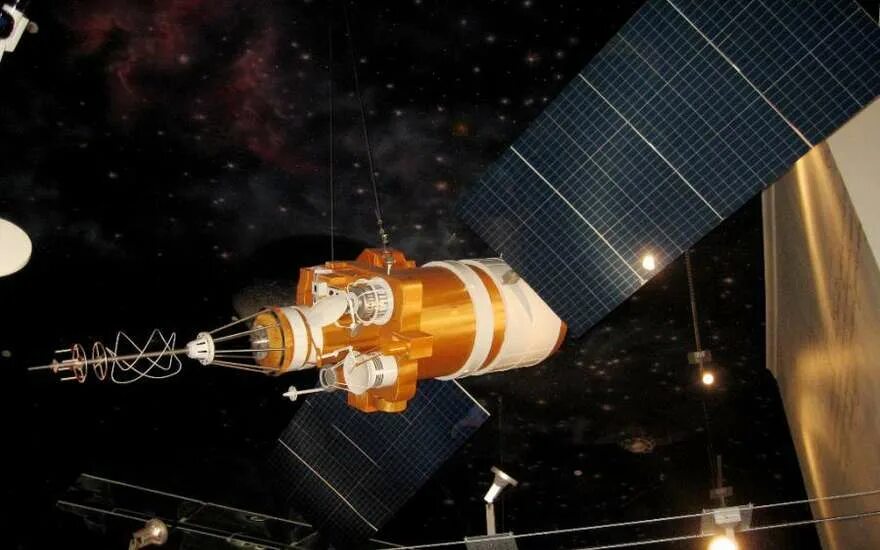 Метеор 3. Метеор 3м спутник. космический аппарат метеор-3. метеорологический спутник метеор 3.