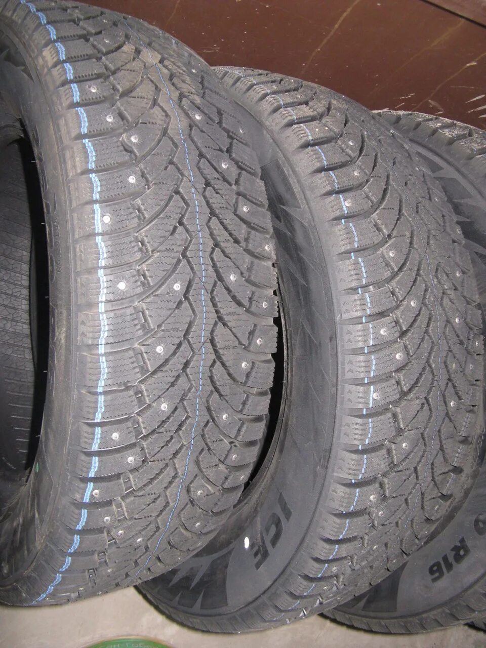 Резина Пирелли формула айс. Зимняя резина Пирелли формула айс. Formula Ice 215/60 r16. Pirelli Formula Ice 215/65 r16. Шины пирелли формула айс