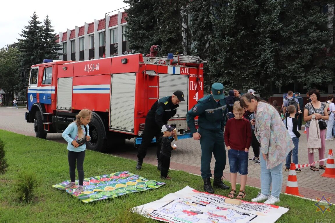 МЧС Светлогорск фото. Фото дня города Светлогорска Беларусь 2023 год. Газетных статьи с фото МЧС Светлогорск. 2015 год мчс