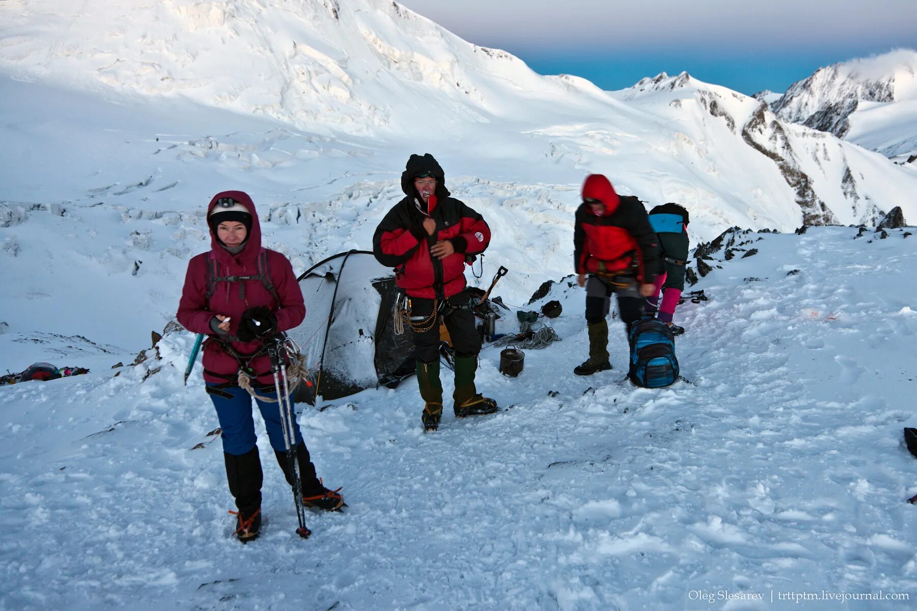 Погода на эльбрусе на 3. Штаны для восхождения на Эльбрус.