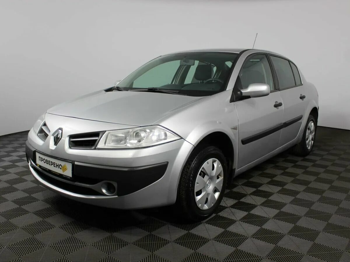 Купить б у рено москва. Renault Megane II 2008. Рено Меган 2 2008. Рено Меган 2 Рестайлинг. Рено Меган 2 хэтчбек 2008 года.