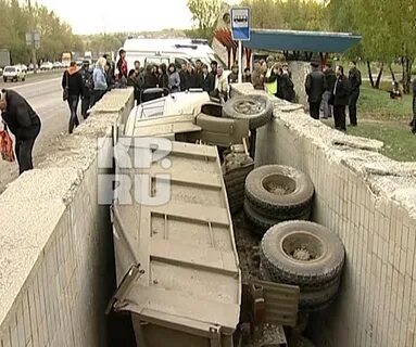 Место где упала девочка в подземный переход