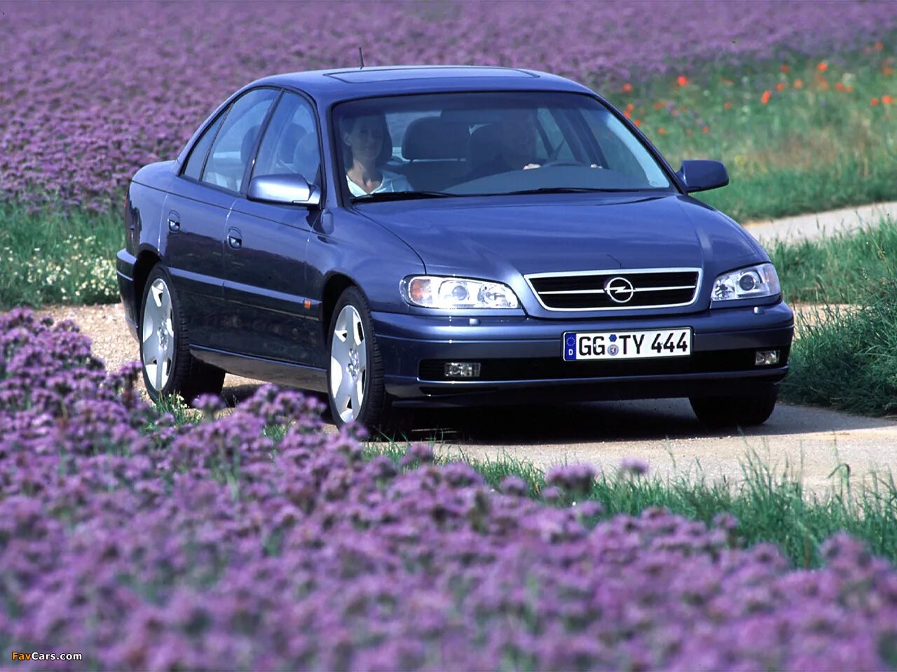 Купить опель омега рестайлинг. Opel Omega b. Opel Omega 1999. Opel Omega b2. Opel Omega b 1999.