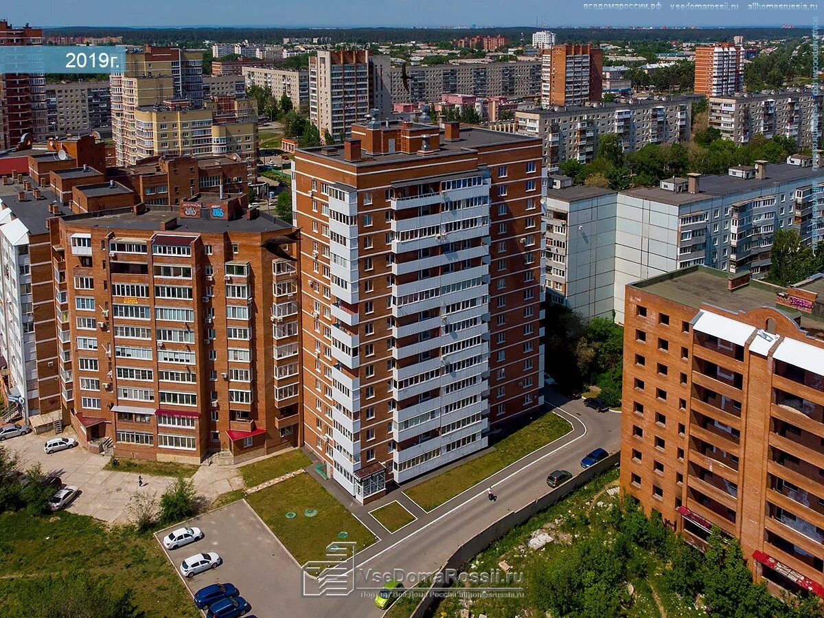 Тольятти, улица Баныкина дом 58. многоквартирный дом