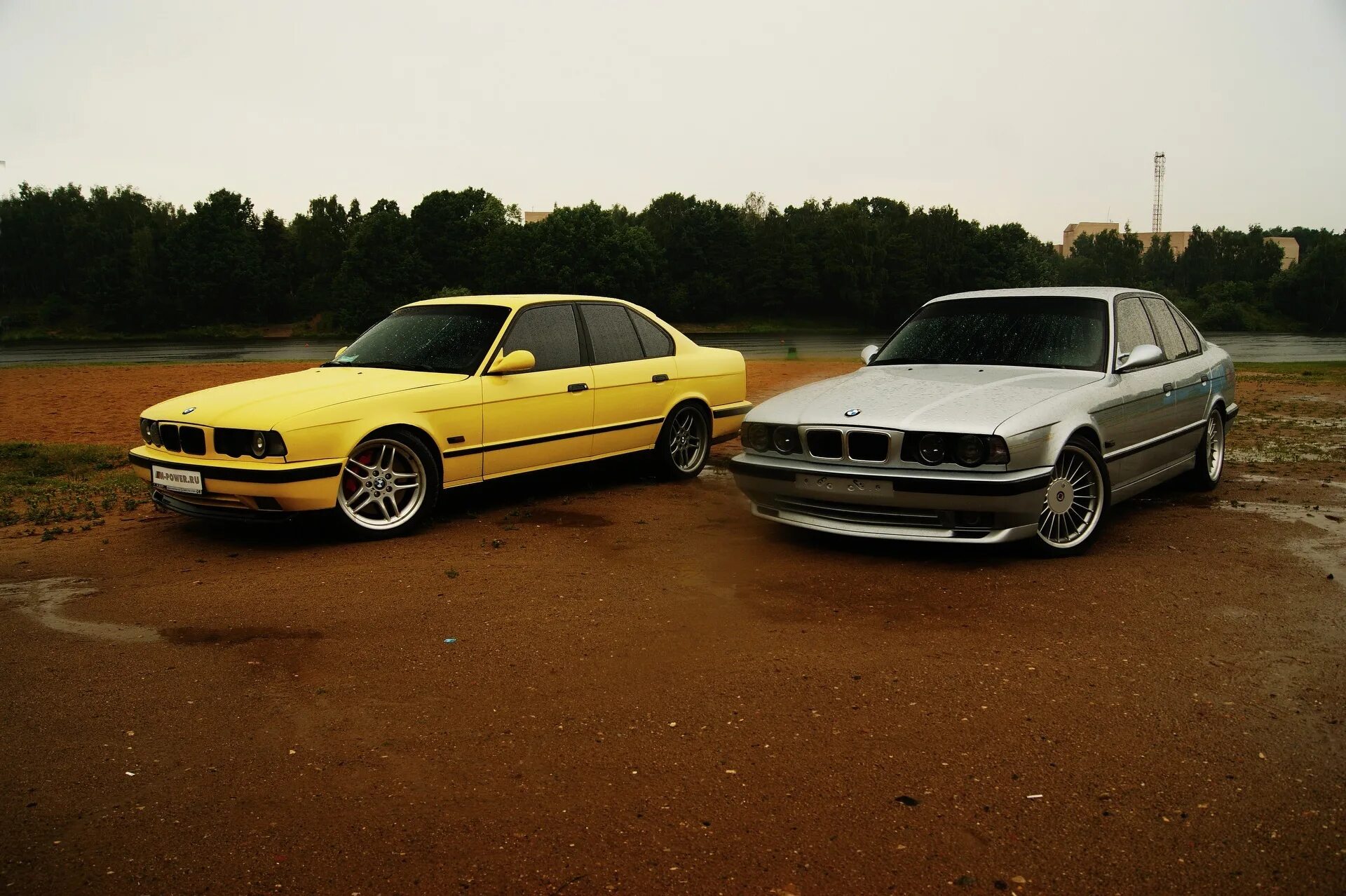 Е34 100. BMW e34. БМВ м5 е34. BMW m5 e34. BMW e34 Yellow.