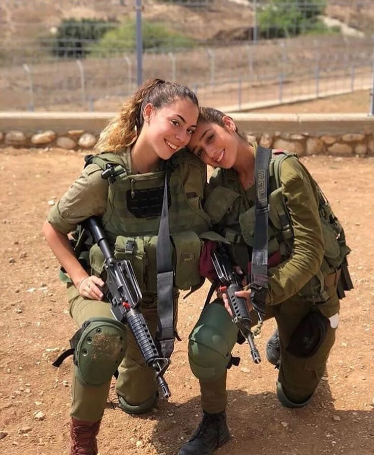 Женщины военные сша. Американская армия. Куртка цвета хаки. Женщины военные норвегия. Женщины военные австралии.