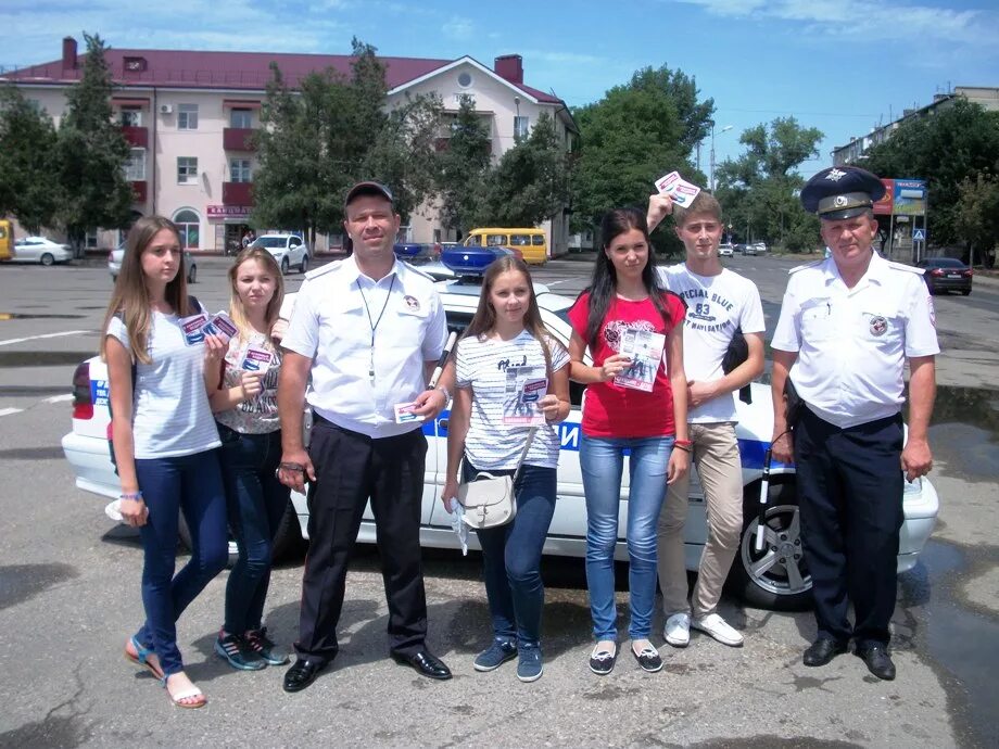 Рп5 георгиевск ставропольский. Сотрудники ГИБДД Георгиевск. ГАИ - город Георгиевск.. Георгиевск Ставропольский край. Сотрудники полиции Георгиевска.