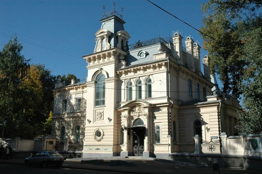 Государственный музей изобразительных искусств Республики Татарстан на улице Кар