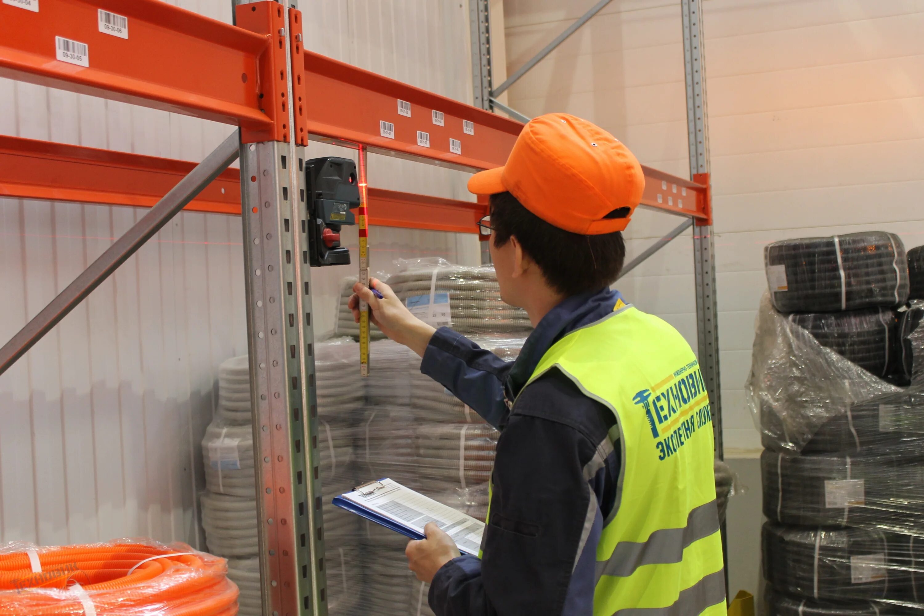 Безопасная эксплуатация складского оборудования. Монтаж стеллажей. Эксплуатация складского оборудования. Испытание складских стеллажей. Зарегистрироваться на складе.