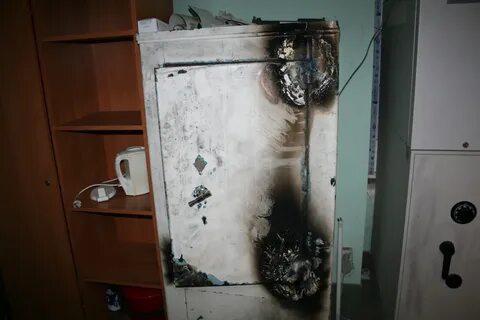 Сломанный взломанный