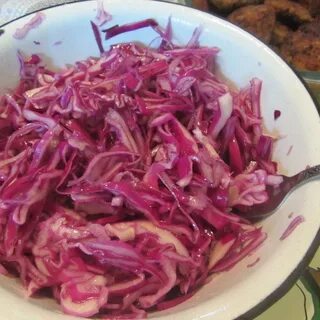Рецепт вкусной капусты с колбасой
