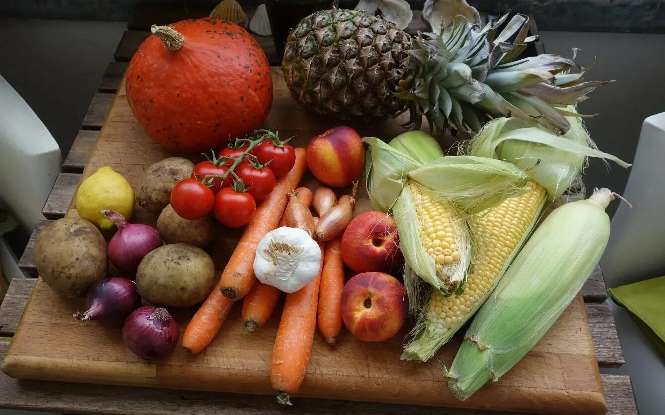 Овощи понижающие. Овощи и фрукты. Овощи и фрукты картинки. Овощи фото. Запасы овощей.