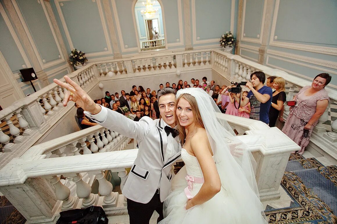 Свадьба ЗАГС. Невеста в ЗАГСЕ. Фотосессия регистрации брака. Свадебная фотосъемка в ЗАГСЕ. Россия украина регистрация