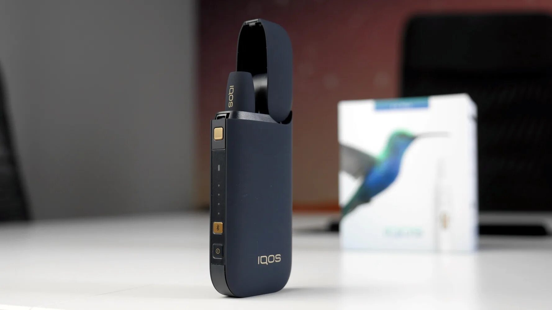 Iqos uzb zaqaz. Электронная сигарета айкос. Айкос 2. IQOS 2.4. Электронная сигарета IQOS 4.