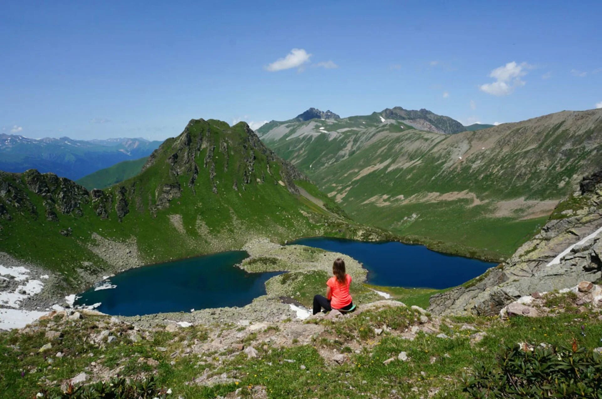 теберда карачаево черкесия. отдых в горах карачаево черкесии. карачаево-черкесия горы архыз. поселок домбай в карачаево-черкесии. домбай (горная территория).