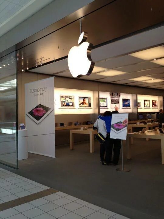 Магазин техники apple store. Канада эпл стор. Интересный музей Apple Store. Apple Store in Canada. Данная карты Apple Store Канада.