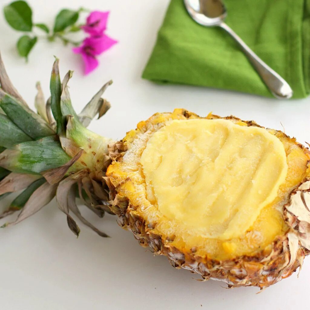 Кухня наизнанку ананасы