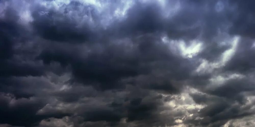 Look at those enormous black clouds. Rain Sky. Низкие черные облака. Dark Sky. Дождь небо Моне темные фоны.