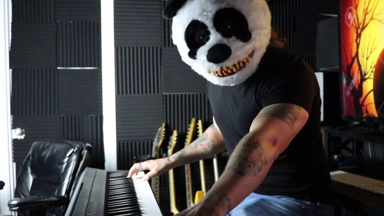 Мистер Панда. Мистер Панда канал. Панда с гитарой. Канал мистер панда
