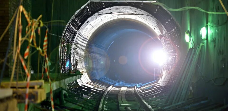 Станция метро кузнецкий мост. Тоннель метро 2033. Тоннель метро под невой. Проект орловского тоннеля метрогипротранса. Туннель для машин.