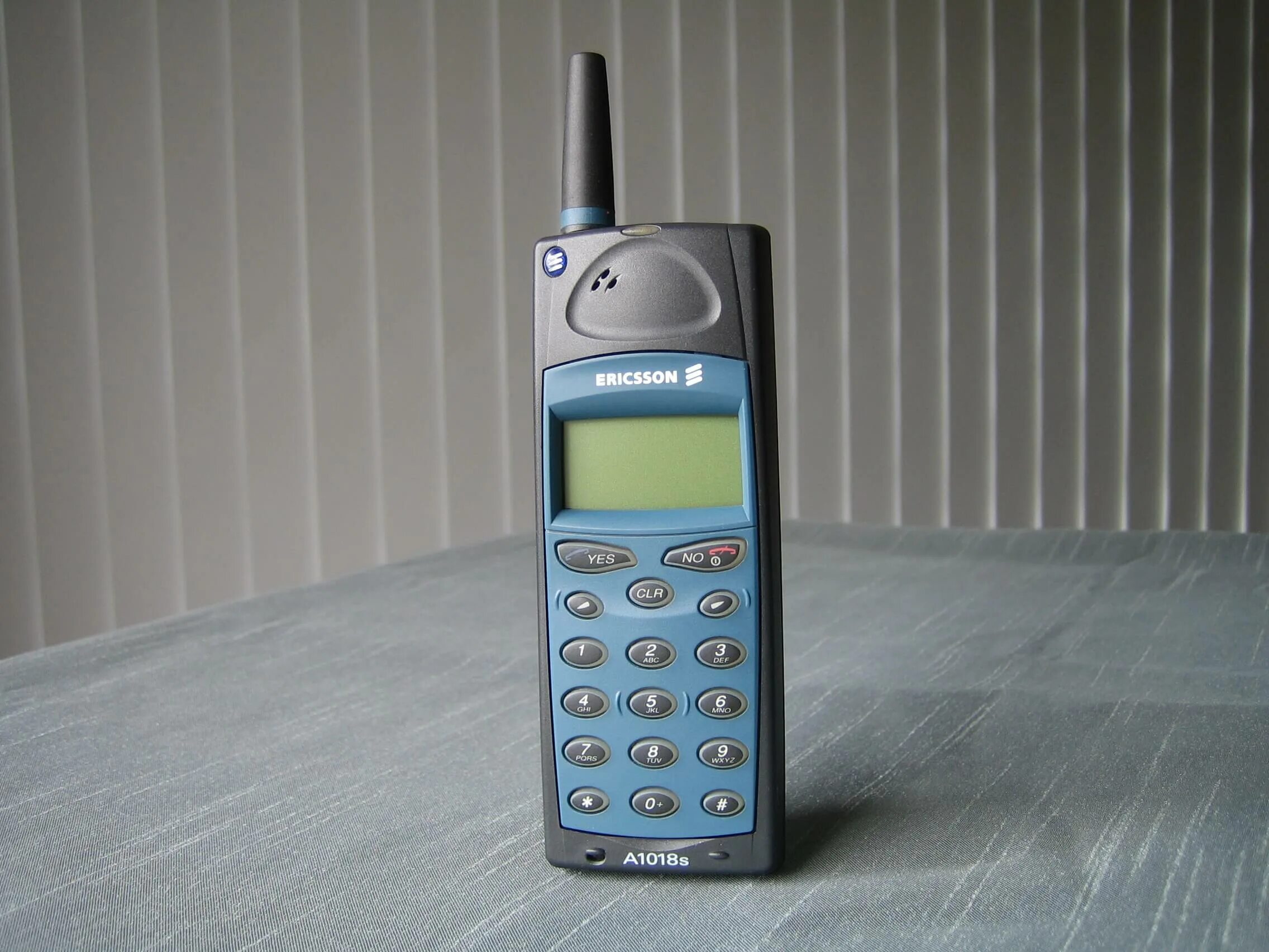 Ericsson a1018s. Сони Эриксон 1018. Sony Ericsson a1018s. Антенна Ericsson a1018s.