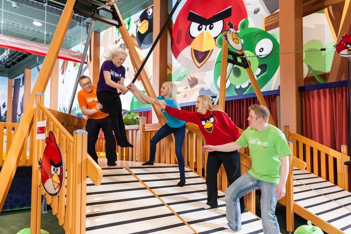 Эндрю бердс парк. Энгри бердз парк в санкт-петербурге. Angry birds activity park в санкт-петербурге европолис. Энгри спб. Парк angry birds в санкт-петербурге.