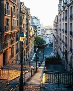 Париж маленький город