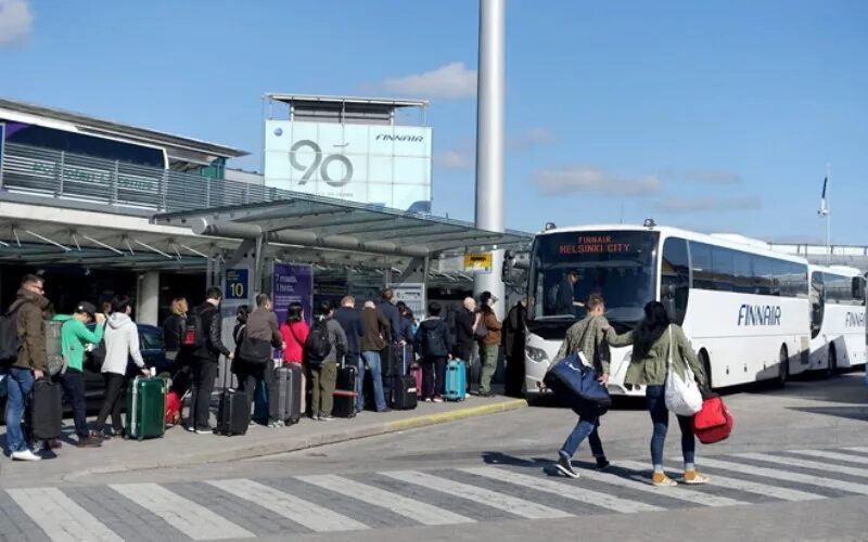 Хельсинки аэропорт терминал 1. Автобусы до хельсинки. Трансфер в аэропорт хельсинки. Автобус санкт-петербург -- аэропорт хельсинки. Схема аэропорта хельсинки автобусная.
