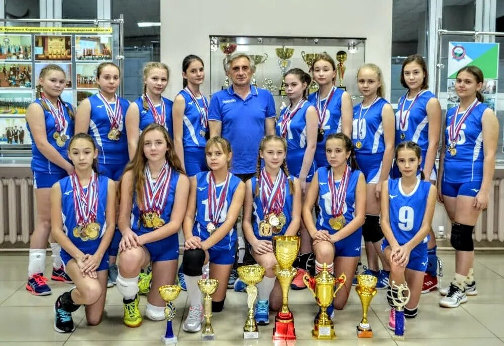 Дюсш 2 волейбол. Дюсш 2 белгород волейбол. команда девочек по волейболу. команда девочек. белгородская область команда по волейболу.