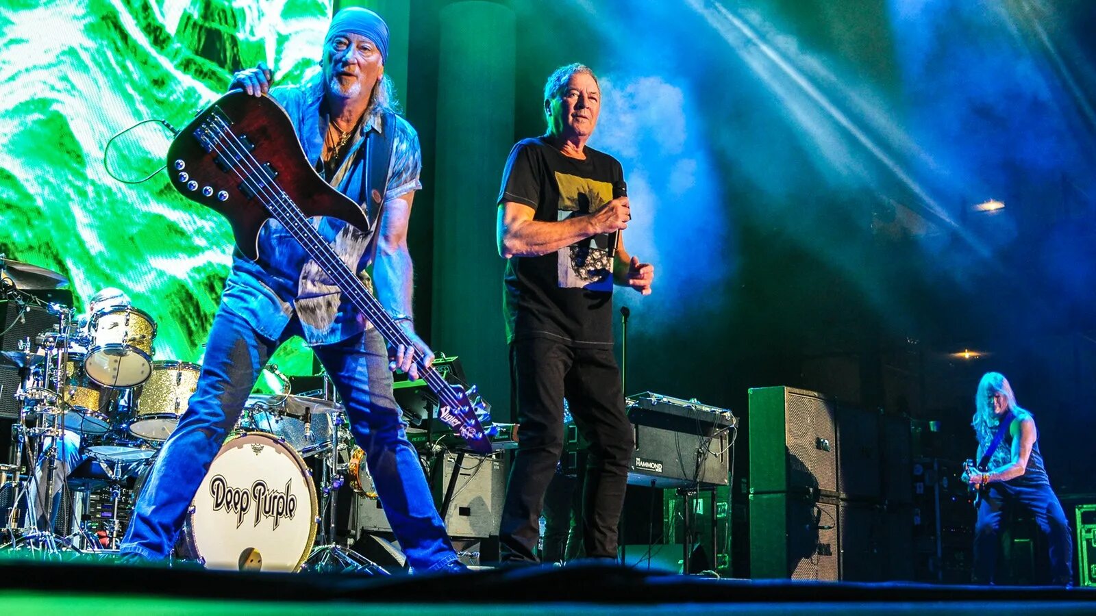 Концерты группы дип перпл. Deep purple клипы. Газпром дип пёрпл 2008. Deep purple клипы. Deep purple 2020 live.