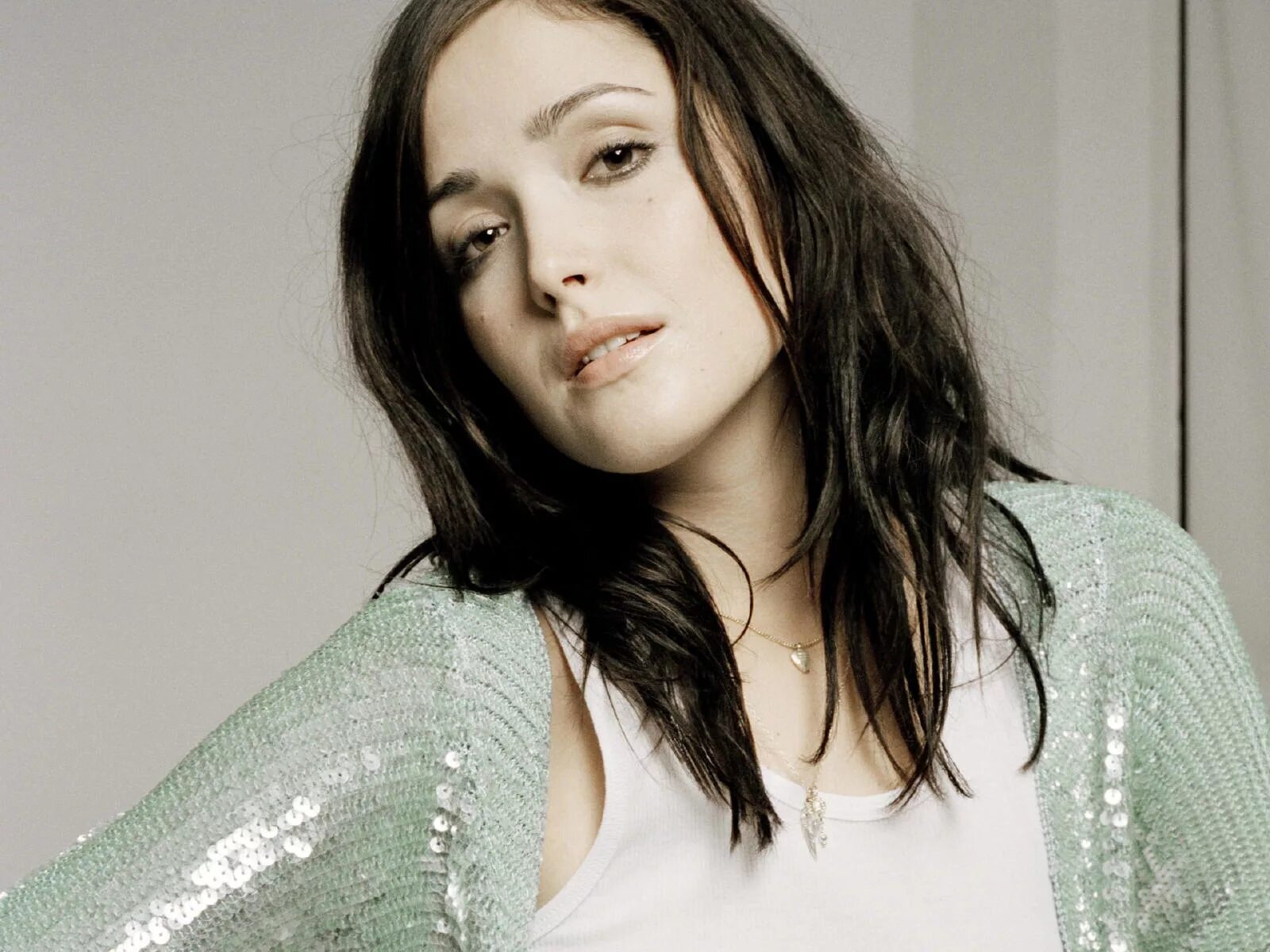 Роуз бирн молодая. Роуз бирн в молодости юности. Robin byrne. Роуз бирн. Rose byrne.