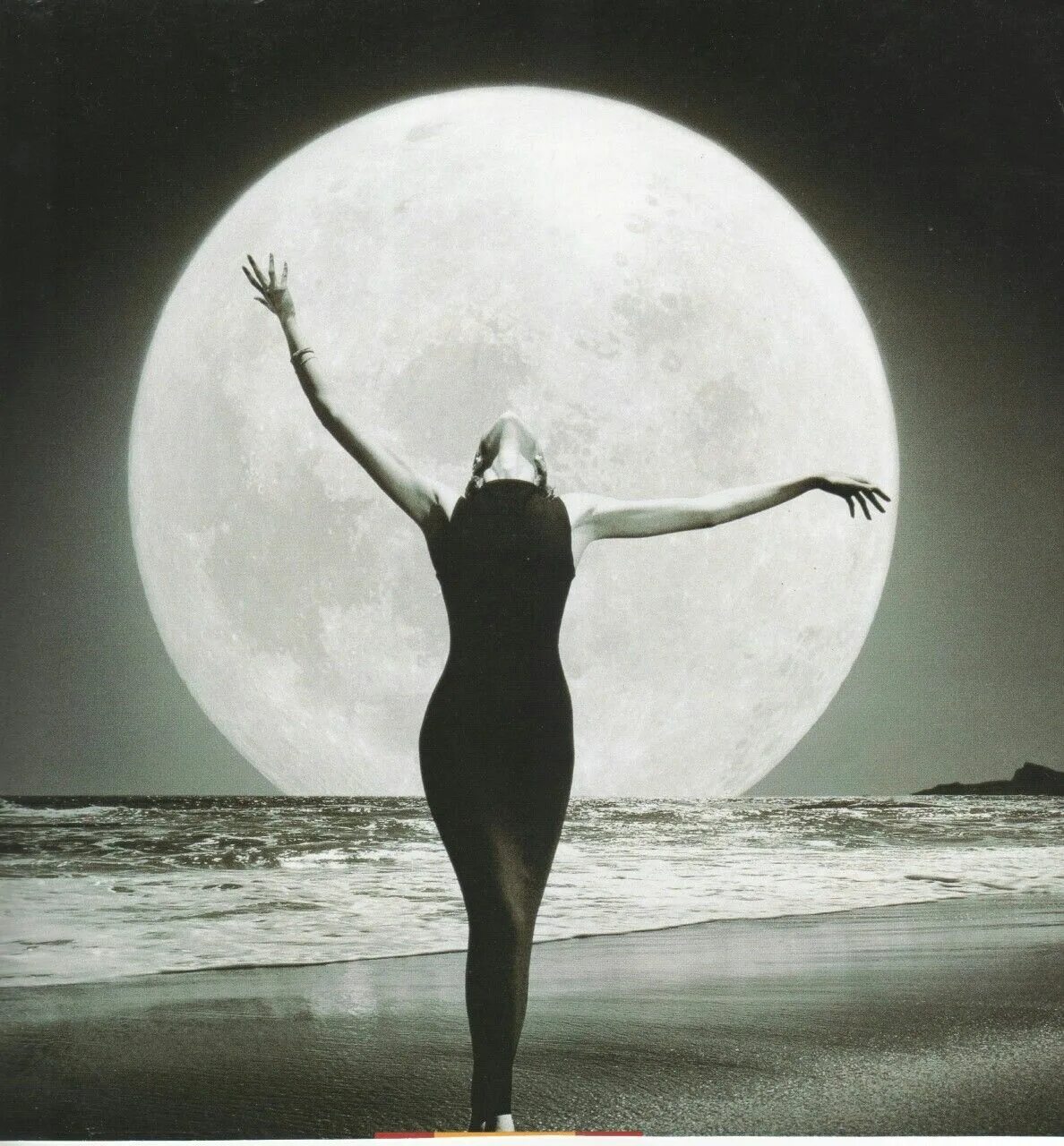 Lune d. Богиня Луны силуэт. Мужчина солнце женщина Луна фото. Ночь красота. Леди лунный свет.